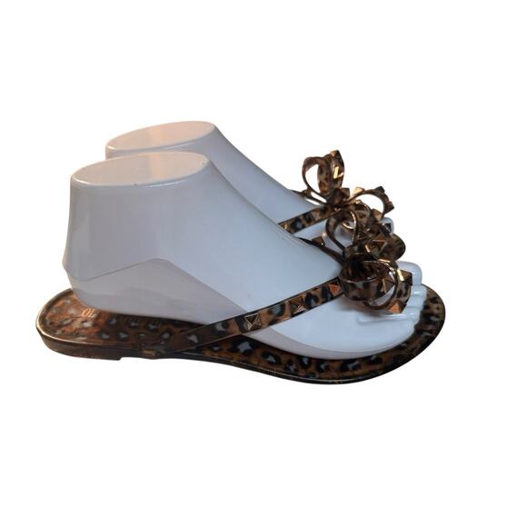 Olivia Miller Womens Size 39 (US 9) Leopard Studded Jelly Sandals Slip On Thong - Picture 2 of 11